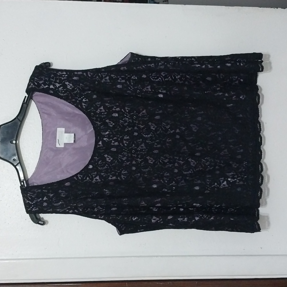 NORTON & CO Sleevesless Black  Lace Blouse.
